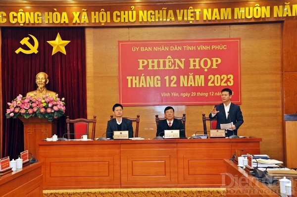 Phó Chủ tịch UBND tỉnh Vĩnh Phúc Vũ Chí Giang nhấn mạnh tại phiên họp thường kỳ tháng 12/2023 tỉnh Vĩnh Phúc.